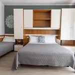 Otel Crystal
