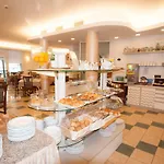 Crystal 3* Caorle