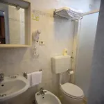Hotel Crystal 3*