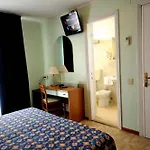 Hotel Crystal